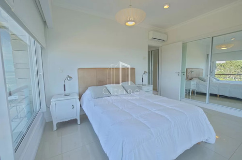 Penthouse En Alquiler, Veramansa