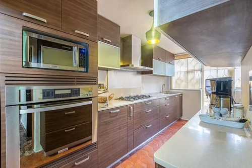 Casa Con Uso De Suelo Para Restaurante En Coyoacán