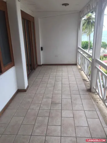Apartamentos En Alquiler