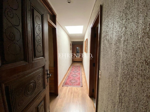 Casa En Venta De 6 Dorm, En Camino El Refugio. El Arrayán