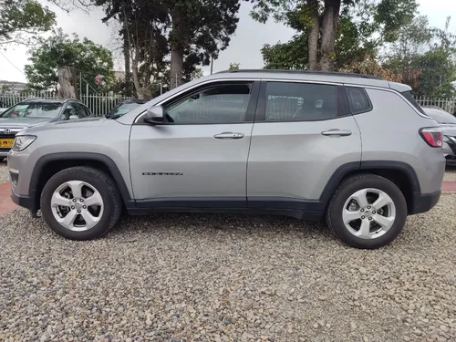 Jeep Compass LONGITUDE