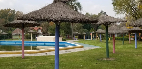 Casa Tipo Chalet En Venta En Belén De Escobar