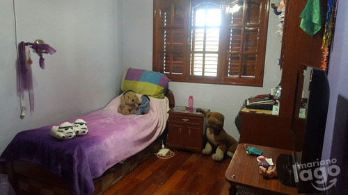 Imagen 11 de 19 de Casa En Venta De 3 Dormitorios C/ Cochera En Barrio Parque