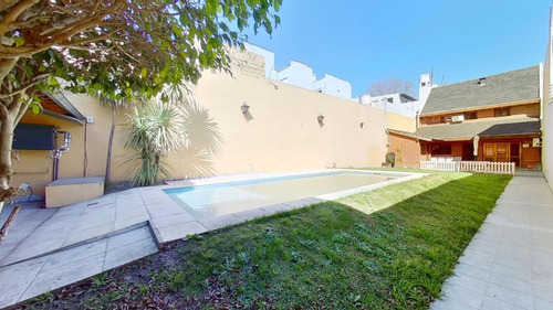 Casa Venta 4 Amb Avellaneda Parque Pileta Quincho