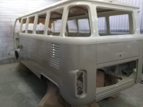 Kombi 94 Aircooled Customizada Injetada - Supercharger