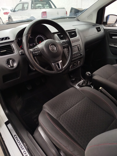 Volkswagen Crossfox 1.6 Vht Total Flex 5p