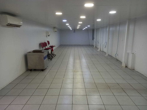 Vendo Propiedad Industrial (84483)