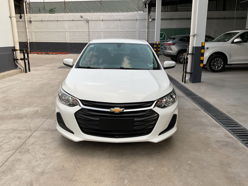 Chevrolet Onix 1.0 LS At