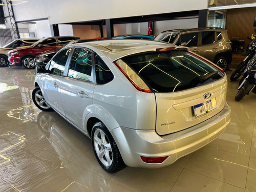 Ford Focus 1.6 S/SE/SE Plus Flex 8V/16V 5p
