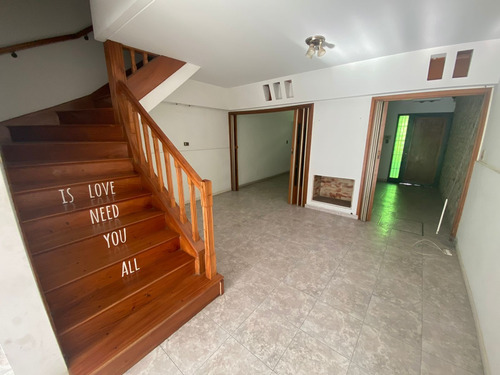 Imagen 10 de 18 de Dúplex En Venta De 2 Dormitorios C/ Cochera En San Justo