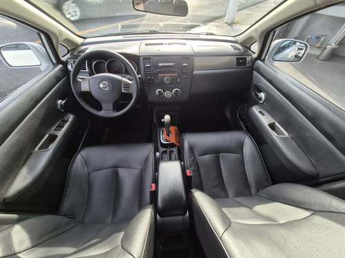 Nissan Tiida SL 1.8/1.8 Flex 16V Aut.