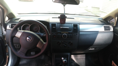 Nissan Tiida 2008 1.8 Sl 5p