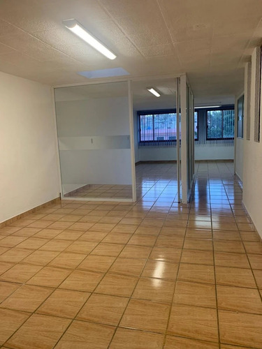 Venta De Edificio En Cuautitlán Izcalli, Fracc. Jardines Del Alba