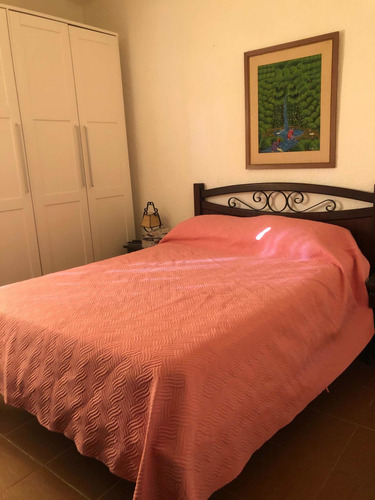 Casa Con Piscina Climatizada Alquilamos Durante Todo El Año