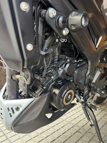Dominar 400 - Tourer Black - 2024 (linea Nueva)