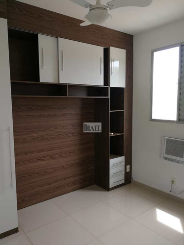 Apartamento À Venda No Rio Das Pedras Com 2 Quartos - V8019