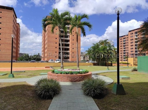 Imagen 15 de 16 de Apartamento En Venta Colinas De La Tahona Mls #22-9965 Johana Blan 04123368346