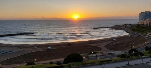 Imagen 14 de 28 de Departamento Premium Frente Al Mar En Playa Varese