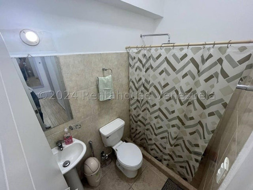 Townhouse Ventae 2 Puestos Estacionamiento Techados, Vigilancia 24 Horas, Pozo De Agua C/filtros, Tanque Subterraneo El Guayabal Valencia Carabobo Leida Falcon Lf24-24302