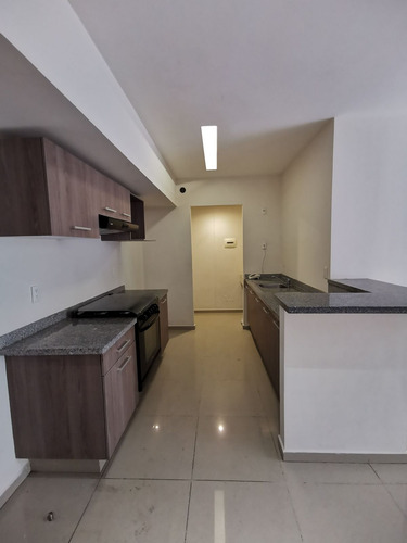 Departamento En Venta En Vía Santa Fe Con Terraza Y Bodega (m2d3178)