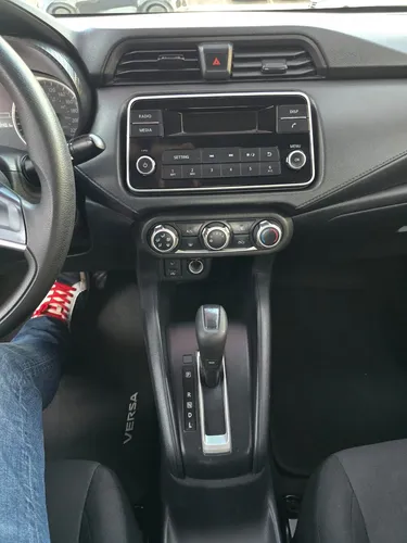 Nissan Versa 1.6 Sense At