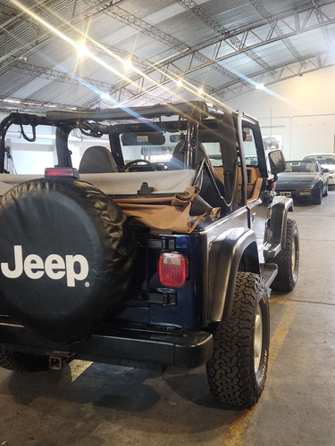 Jeep Wrangler 4.0 Soft Top
