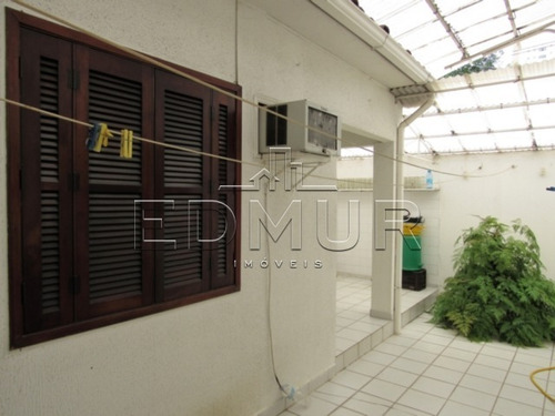 Sobrado - Jardim - Ref: 17882 - V-17882