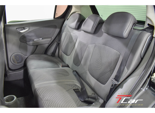 Fiat Palio 1.4 MPI ATTRACTIVE 8V FLEX 4P MANUAL