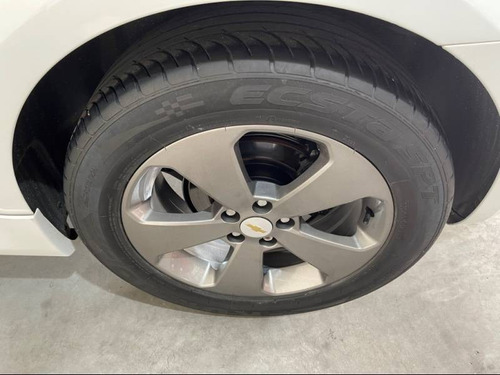 Imagem 8 de 13 de Chevrolet Cruze Lt 1.8 At - 2013