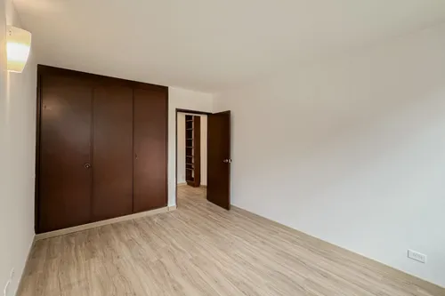 Apartamento En Arriendo/venta En Los Rosales. Cod A7442