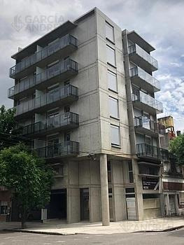 Departamento 1 Dorm 1° De Mayo Al 1800