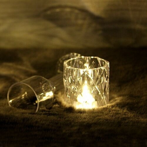 Imagen 5 de 10 de Adorno De Mesa Led Con Pie Vela Luminosa Cristal Decoracion