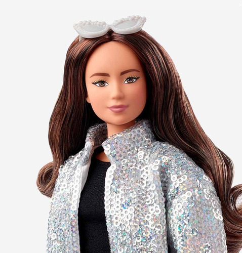 Imagem 2 de 10 de Boneca Barbie Signature Barbiestyle 3 - Mattel Collector Ms
