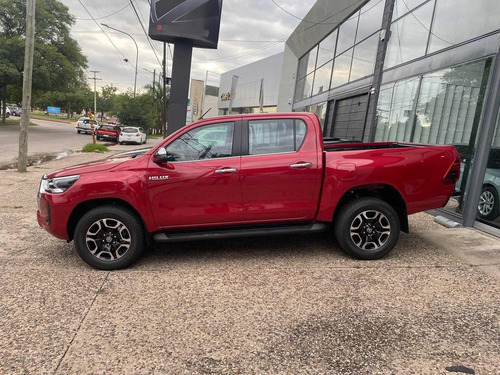 Imagen 3 de 7 de Toyota Hilux 2021 2.8 Cd Srx 177cv 4x2 At