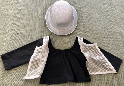 Disfraz Pechera Para Baile, Patin Con Gorro Oportunidad !!