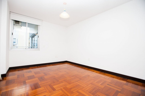 Imagen 7 de 17 de Apartamento En Alquiler De 4 Dormitorios En Pocitos (ref: Vld-3101)