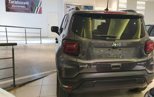 Imagen 4 de 22 de Jeep Renegade 1.8 Sport Mt 2023+