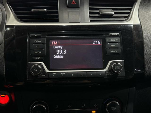 Nissan Sentra 1.8 Advance Cvt