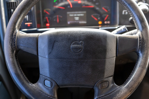 Volvo Fh 420 I-shift Globetrotter 6x2 Em Excelente Estado