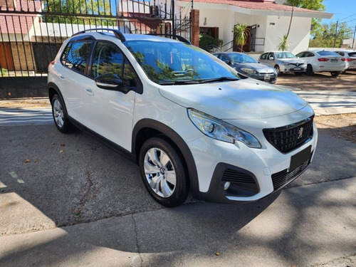 Peugeot 2008 1.6 Allure am20