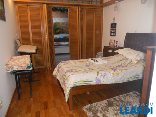 Imagem 12 de 15 de Casa Assobradada - Alto De Pinheiros - Sp - 460033