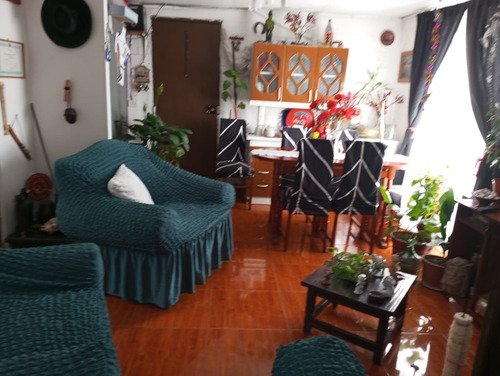 Venta De Lindo Depto. 3d, 1b. Cercano A Hospital El Pino