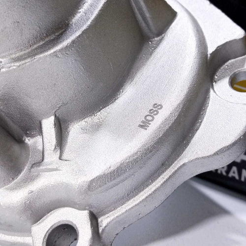 Imagen 3 de 5 de Bomba De Agua Mitsubishi L300 2.0 Inyectada