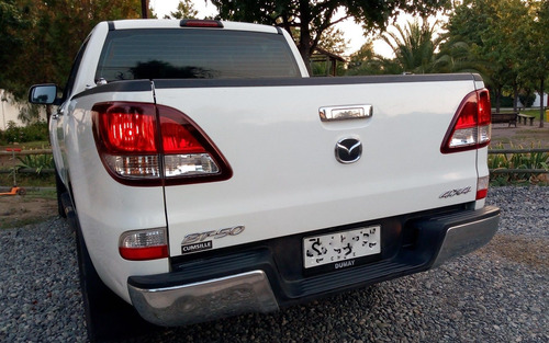 Camioneta Mazda Bt50 4x4 Impecable, Mantenciones Al Dia