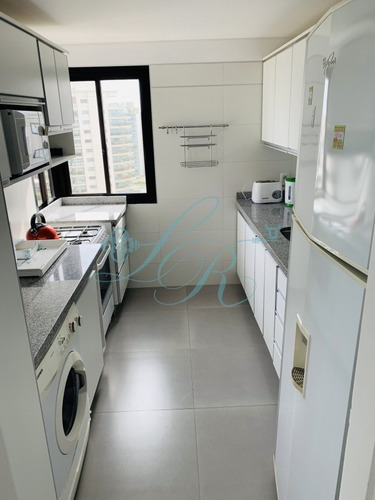 Apartamento En Venta, Primera Línea, Punta Del Este- Ref: 334