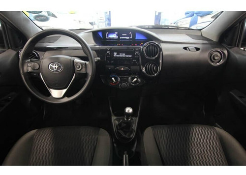 Toyota Etios Xs 1.5