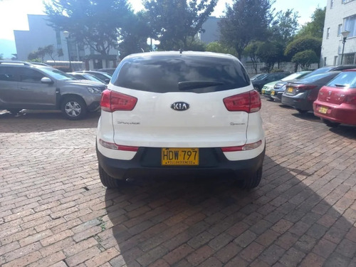 Imagen 6 de 15 de Kia Sportage 2.0 Revolution M/t 4x2