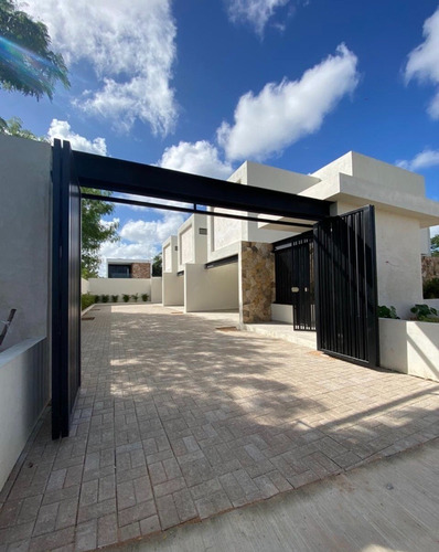 Imagen 1 de 14 de Venta De Town House En Santa Gertrudis Copo, Mora.