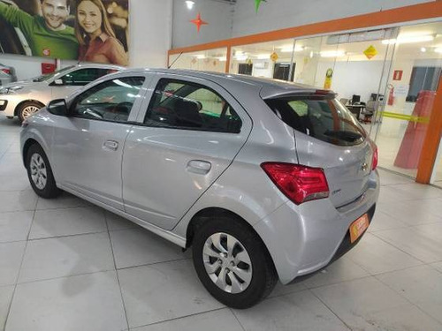 Chevrolet Onix 1.0 Mpfi Lt 8v Flex 4p Manual