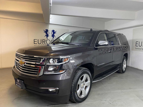 Imagen 3 de 10 de Chevrolet Suburban 5.3 Ltz V8 4wd 2da Cubo At 2015